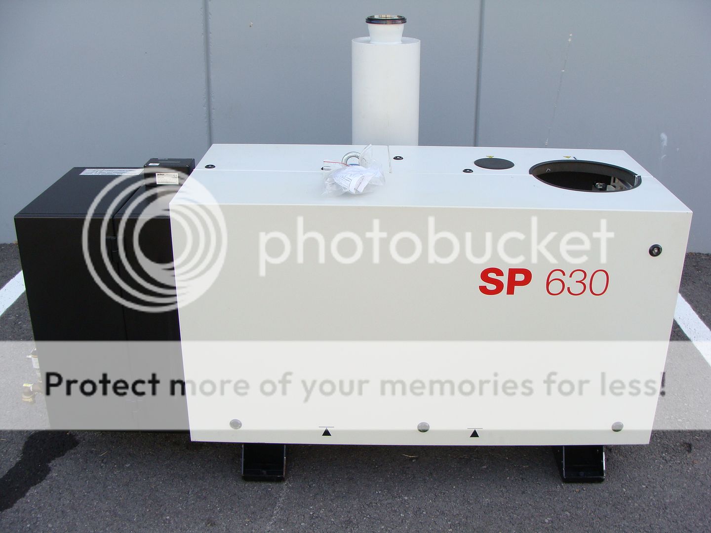 Oerlikon Leybold Screwline SP630F Dry Compressing Vacuum Pump + Muffler